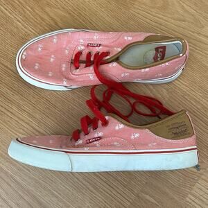 Pink Girl Levi sneakers with bicycles on it! Size 5 kids, women’s 7 cute!